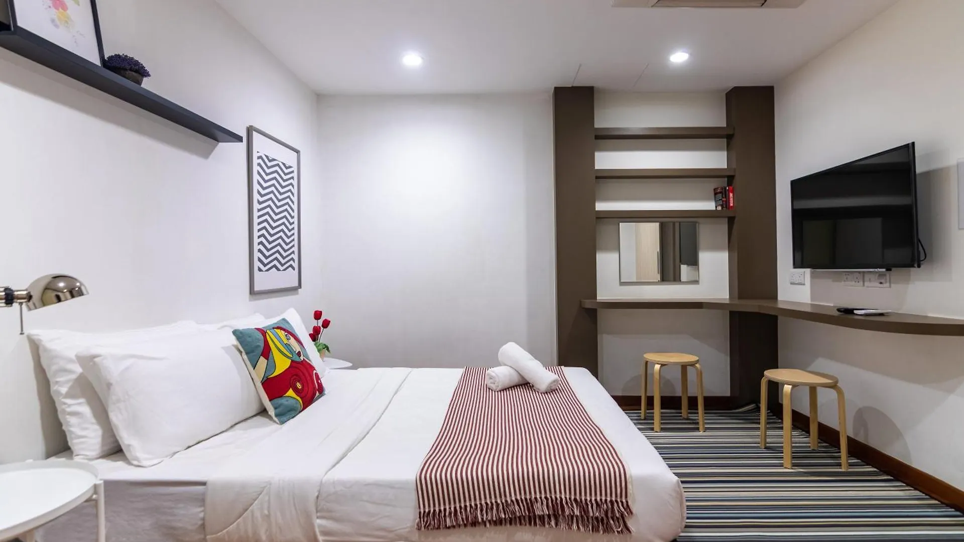 Sunrise Gurney Apartment George Town